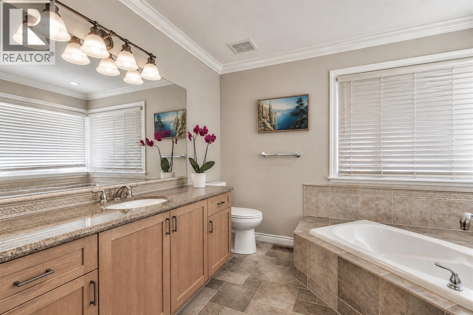 3782 Lonsdale Avenue, North Vancouver, British Columbia  V7N 3K6 - Photo 13 - R3132471