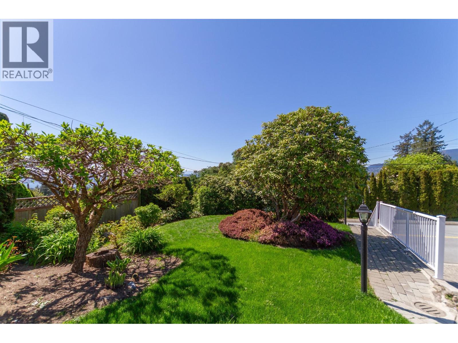 3782 Lonsdale Avenue, North Vancouver, British Columbia  V7N 3K6 - Photo 28 - R3132471
