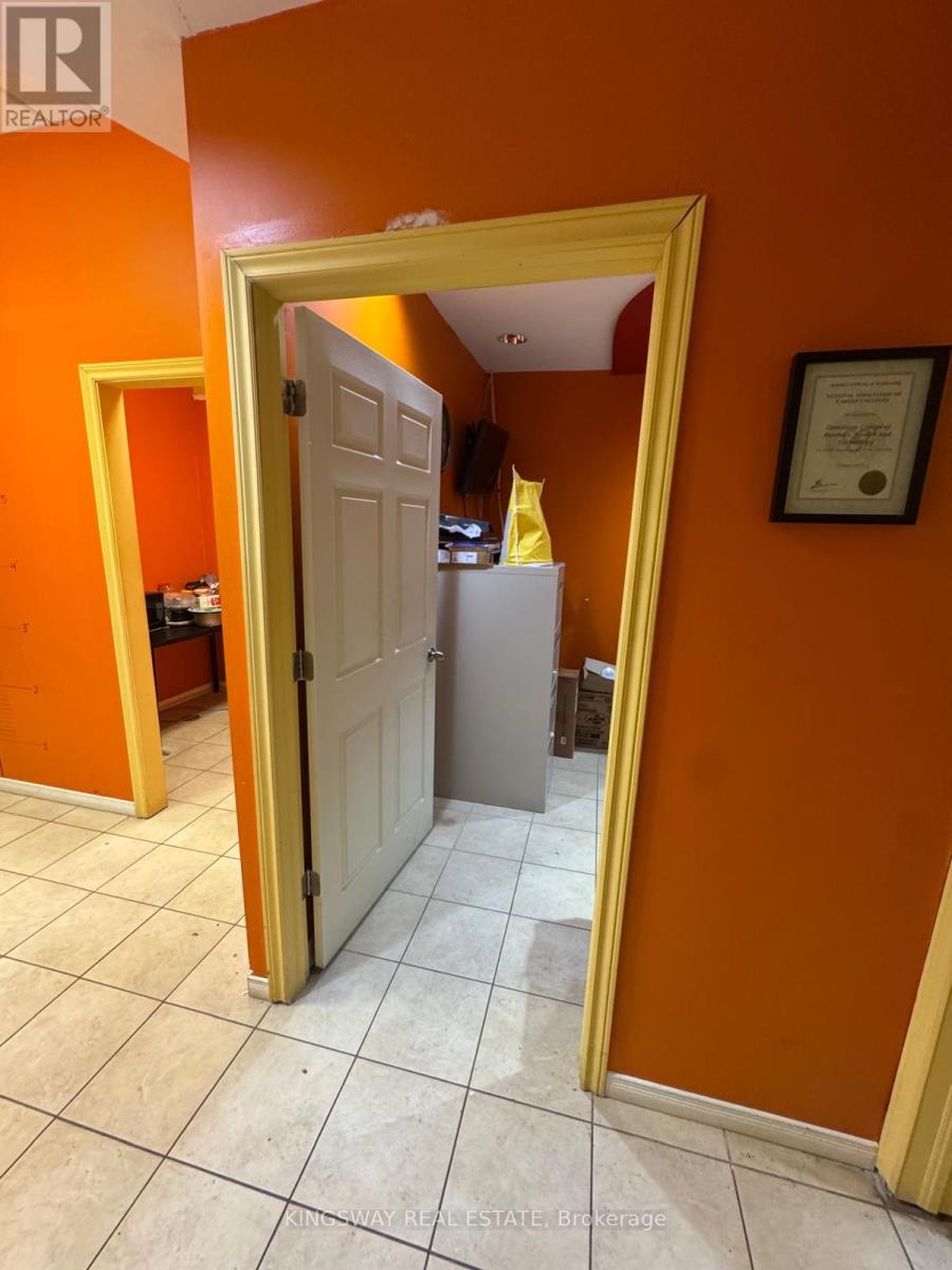 121 - 2 Automatic Road, Brampton, Ontario  L6S 6K8 - Photo 18 - W13245854