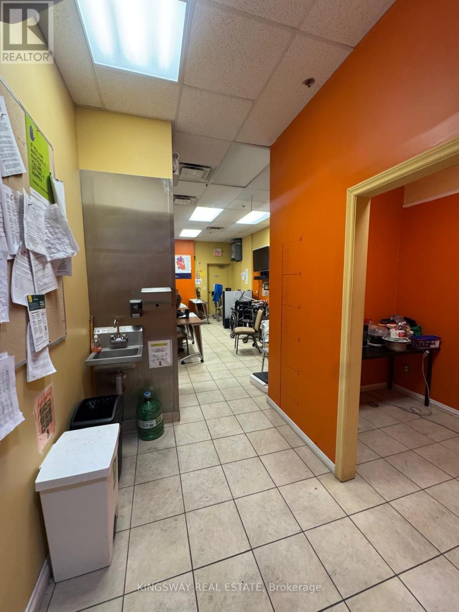 121 - 2 Automatic Road, Brampton, Ontario  L6S 6K8 - Photo 19 - W13245854