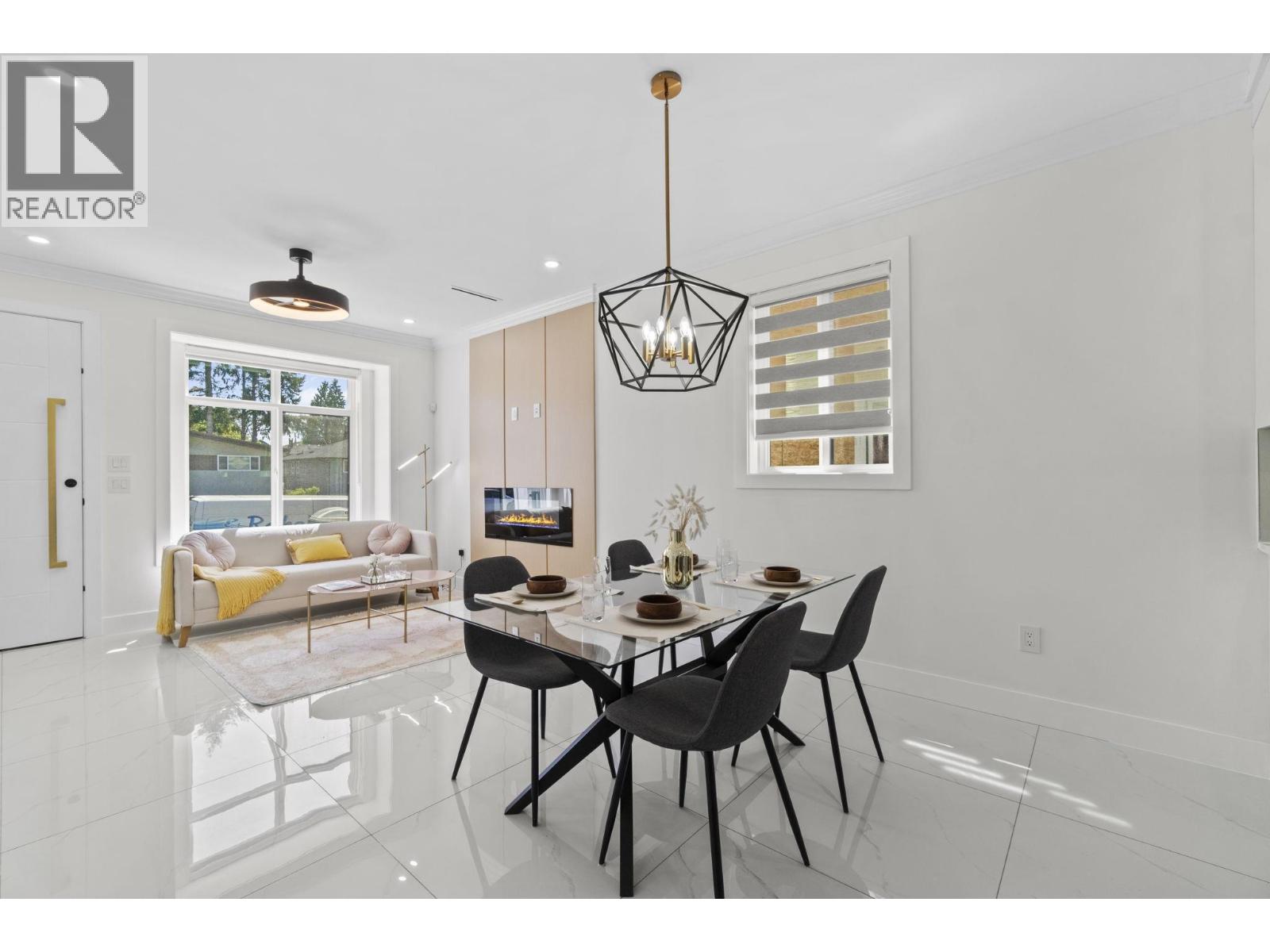 8073 18th Avenue, Burnaby, British Columbia  V3N 1J9 - Photo 11 - R3132135