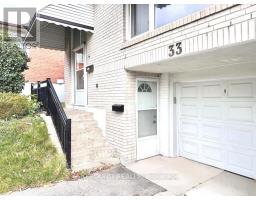 UPPER LEVEL - 33 YATESBURY ROAD, Toronto, Ontario