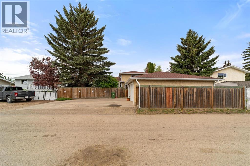 4311 66 Street, Camrose, Alberta  T4V 3L5 - Photo 40 - A2316939