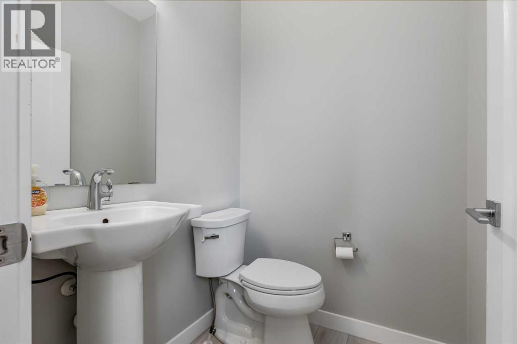 25 Red Embers Place Ne, Calgary, Alberta  T3N 1K6 - Photo 10 - A2316688