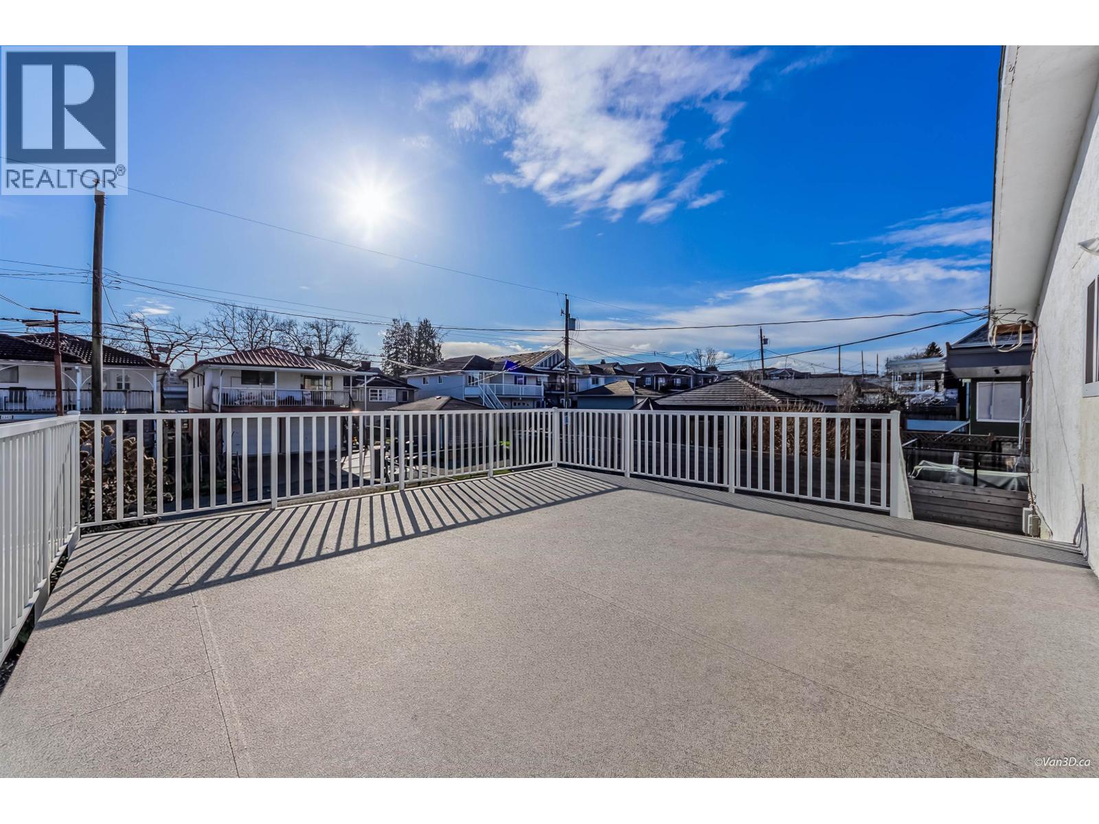 4346 Dundas Street, Burnaby, British Columbia  V5C 1B3 - Photo 8 - R3132479