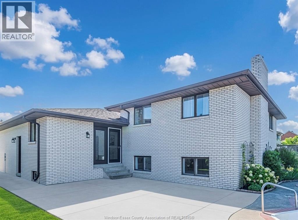 2846 Northway, Windsor, Ontario  N9E 2K3 - Photo 44 - 26013120