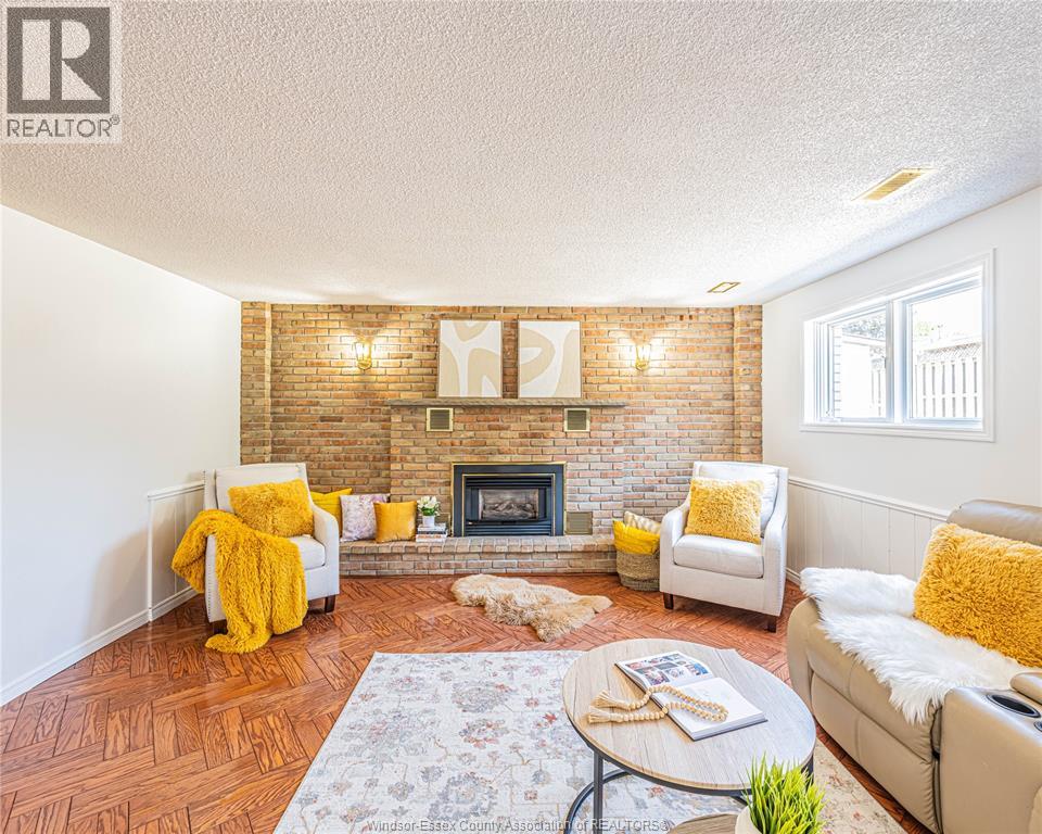 2846 Northway, Windsor, Ontario  N9E 2K3 - Photo 31 - 26013120