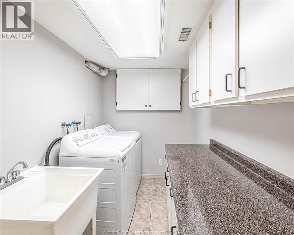 2846 Northway, Windsor, Ontario  N9E 2K3 - Photo 41 - 26013120