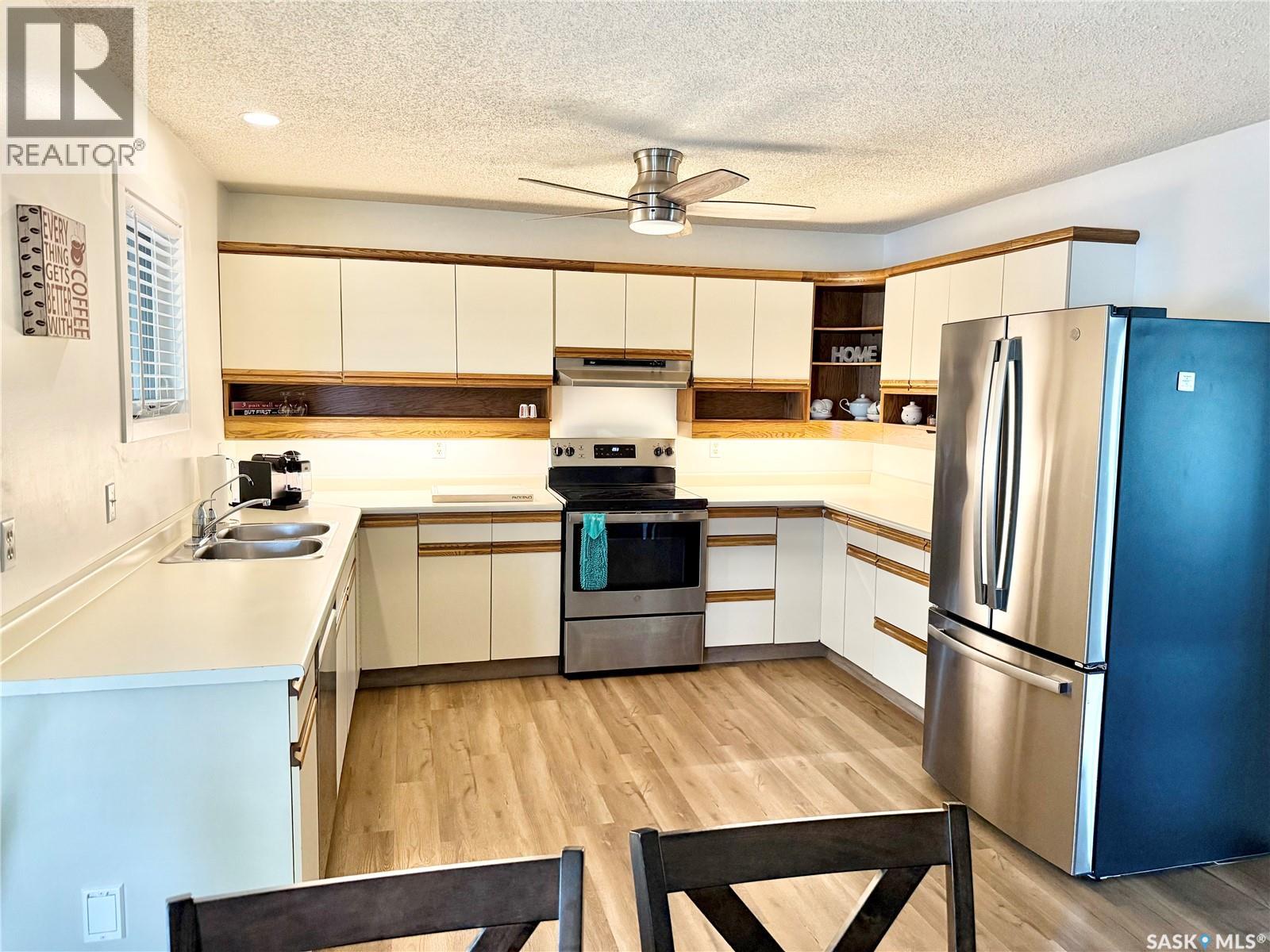 405 3rd Avenue S, Leask, Saskatchewan  S0J 1M0 - Photo 6 - SK038360