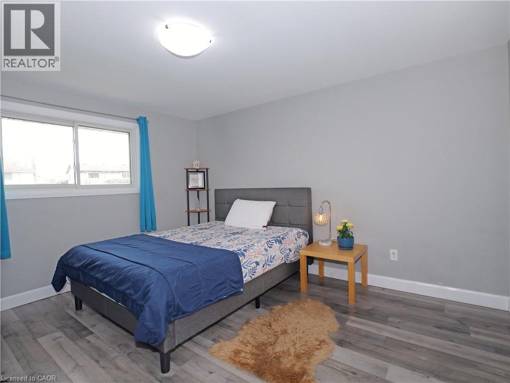 771 771 Avenue, London, Ontario  N5Y 4Y3 - Photo 11 - 40836278