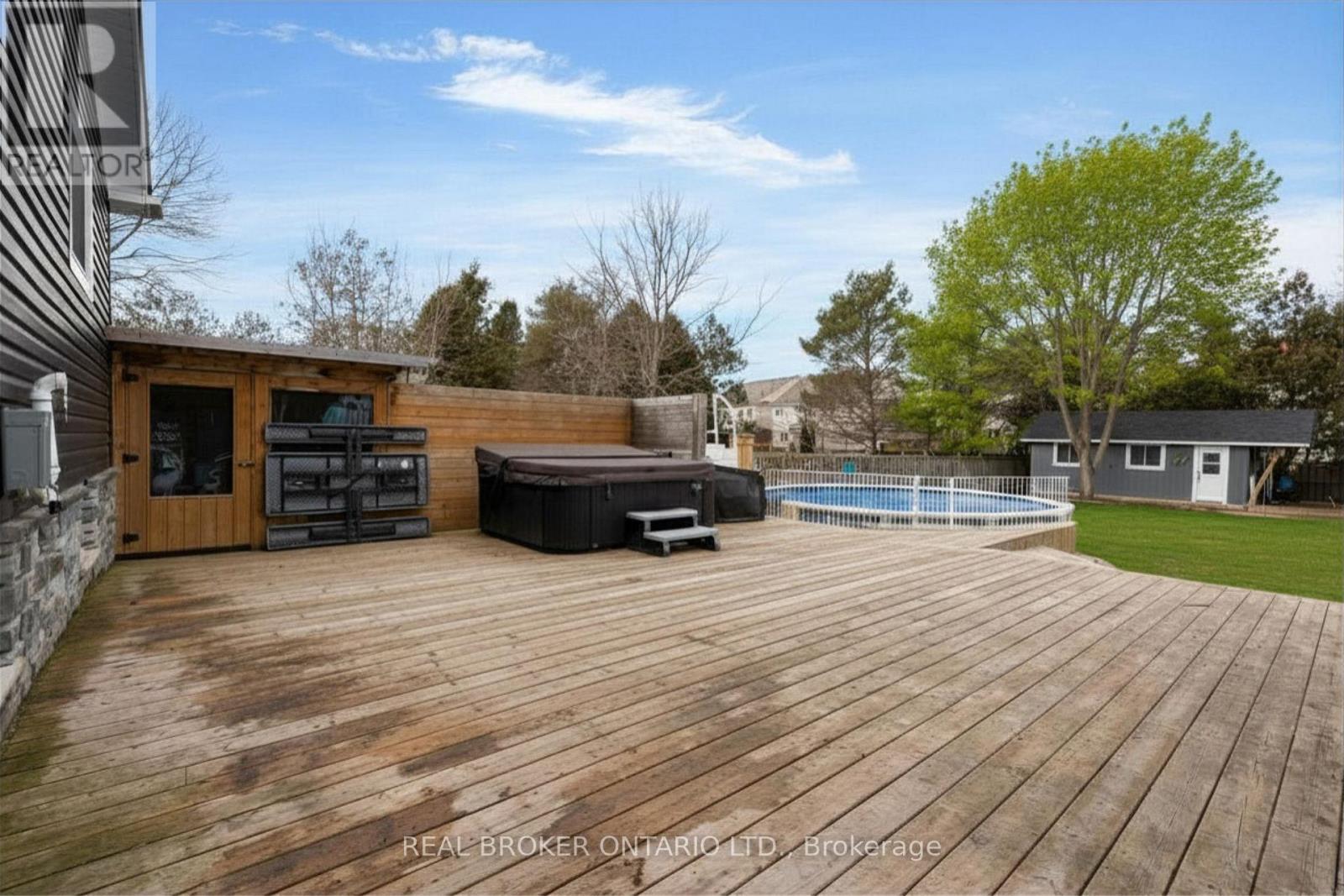 213 Centre Street, Essa, Ontario  L0M 1B0 - Photo 14 - N12931446