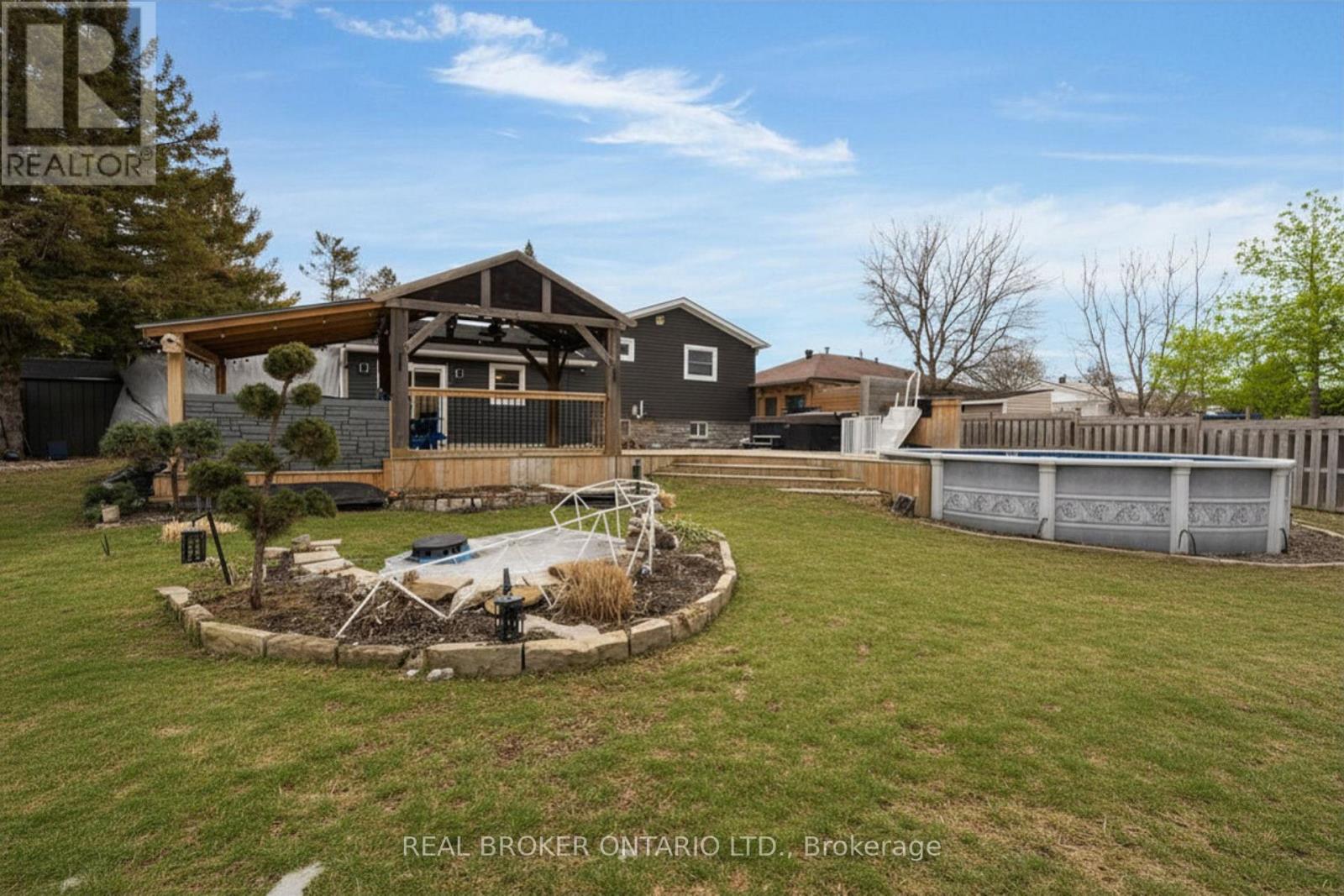 213 Centre Street, Essa, Ontario  L0M 1B0 - Photo 42 - N12931446