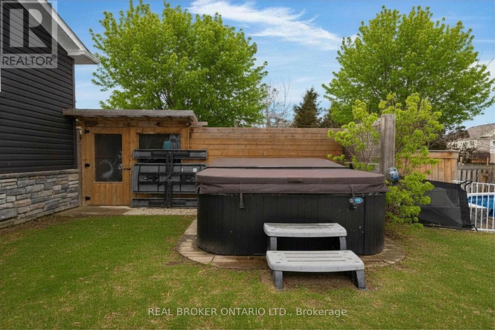 213 Centre Street, Essa, Ontario  L0M 1B0 - Photo 38 - N12931446