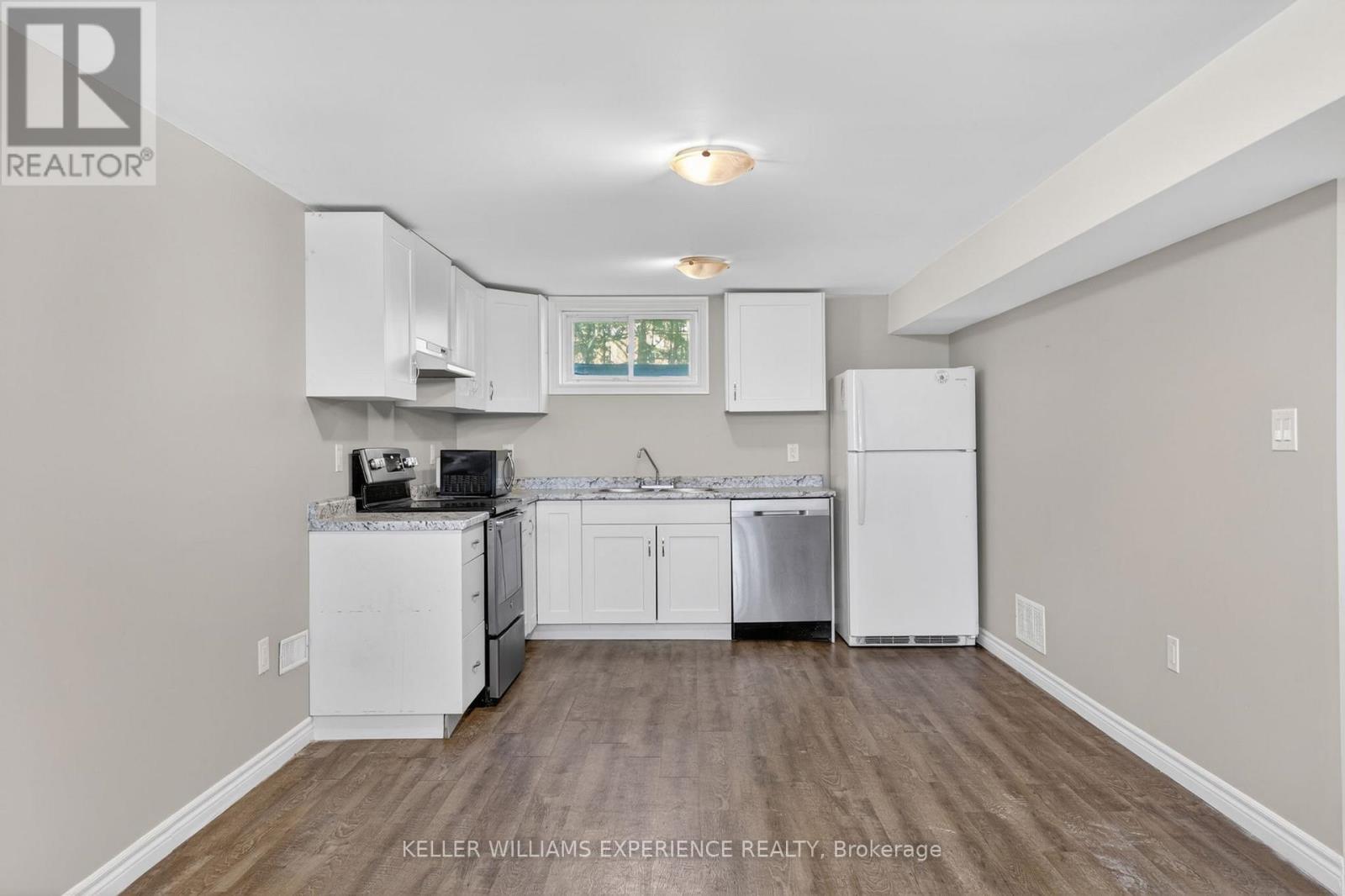 158 Cundles Road E, Barrie, Ontario  L4M 2Z9 - Photo 34 - S13245692