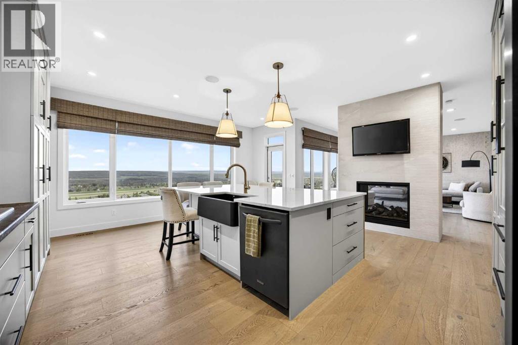 224 Springbluff Heights Sw, Calgary, Alberta  T3H 5B8 - Photo 10 - A2316679
