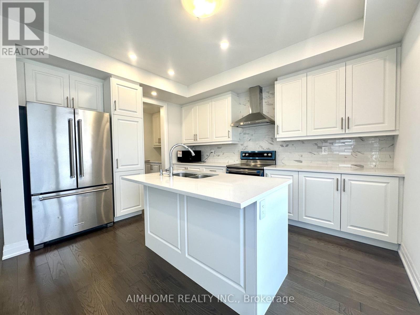 932 Isaac Phillips Way, Newmarket, Ontario  L3X 0M7 - Photo 18 - N13245974