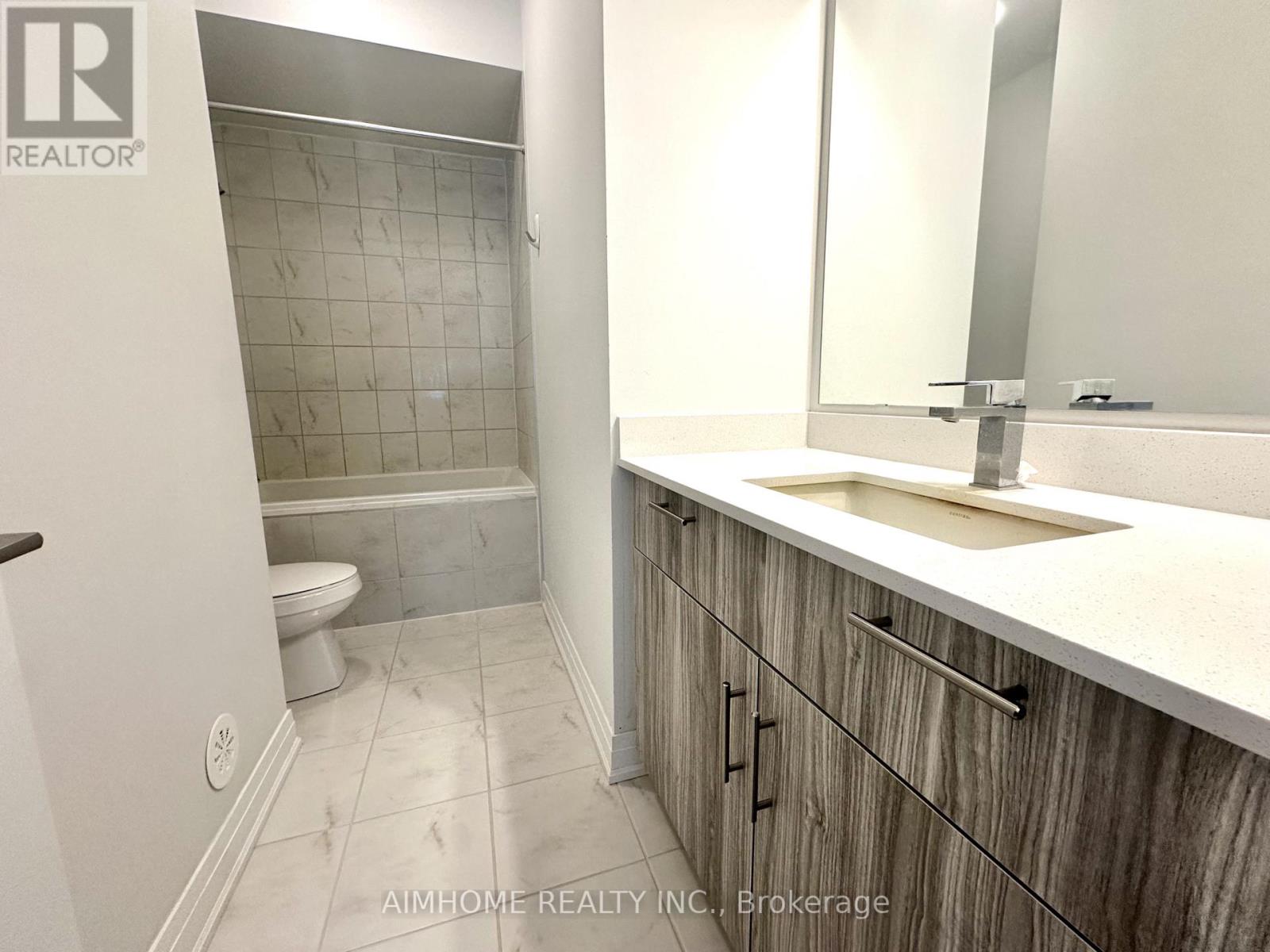 932 Isaac Phillips Way, Newmarket, Ontario  L3X 0M7 - Photo 28 - N13245974