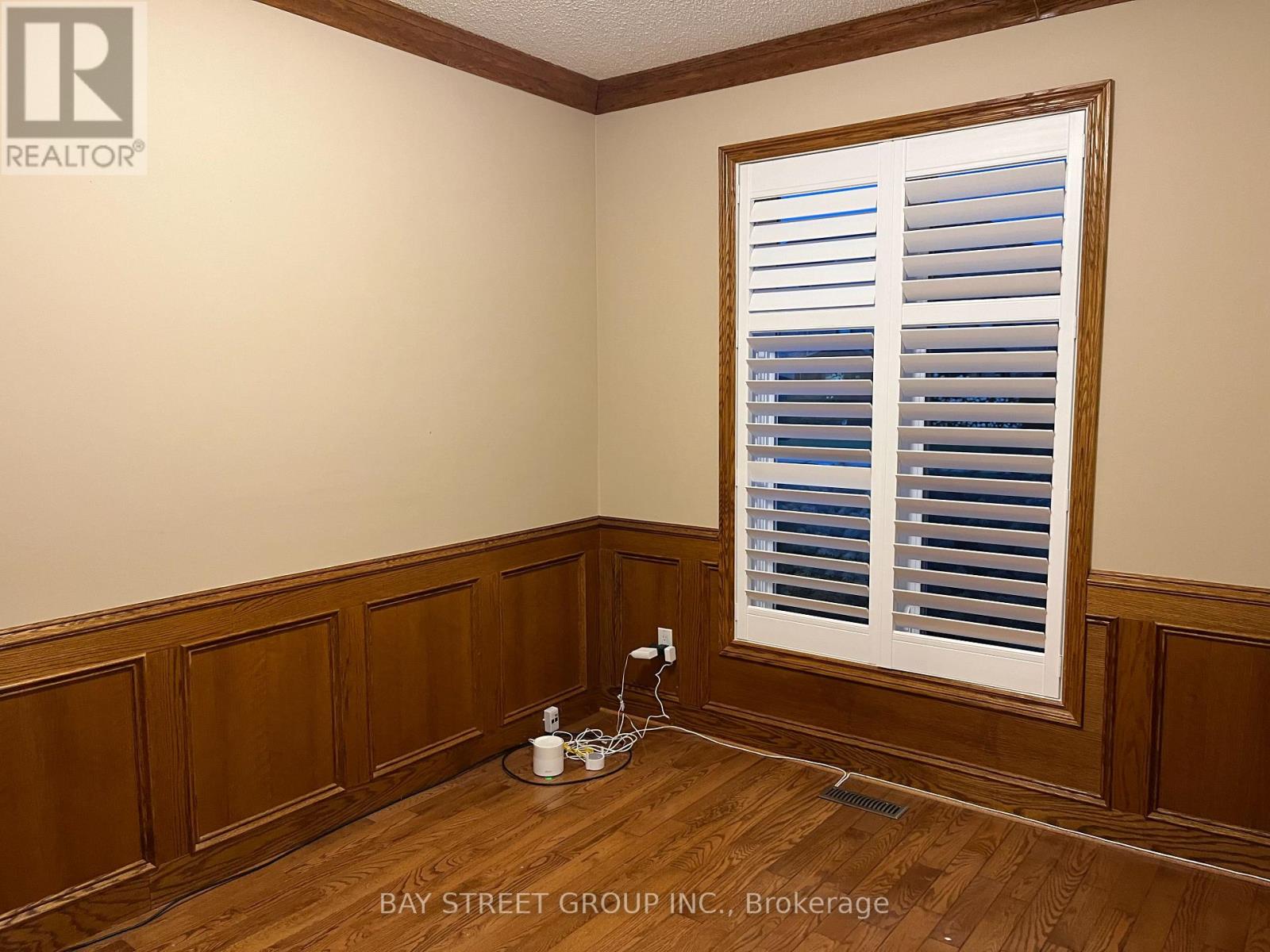1035 Masters Green, Oakville, Ontario  L6M 2N8 - Photo 15 - W13245976