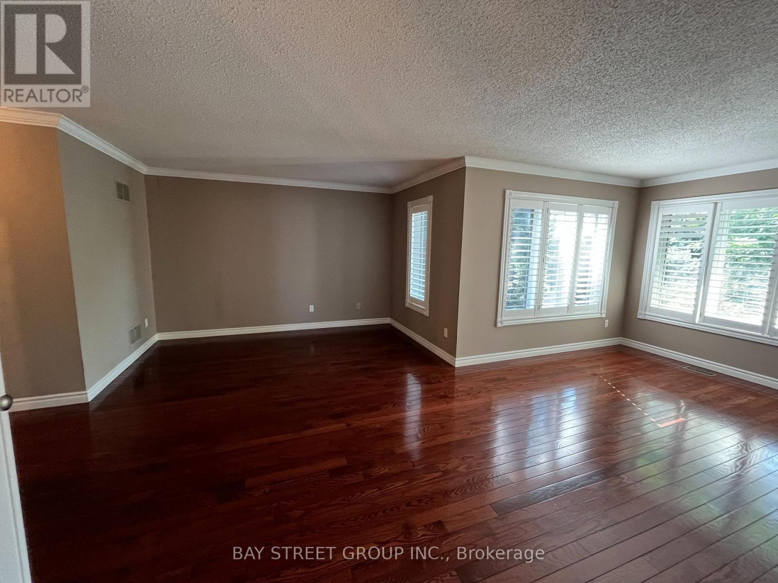 1035 Masters Green, Oakville, Ontario  L6M 2N8 - Photo 19 - W13245976