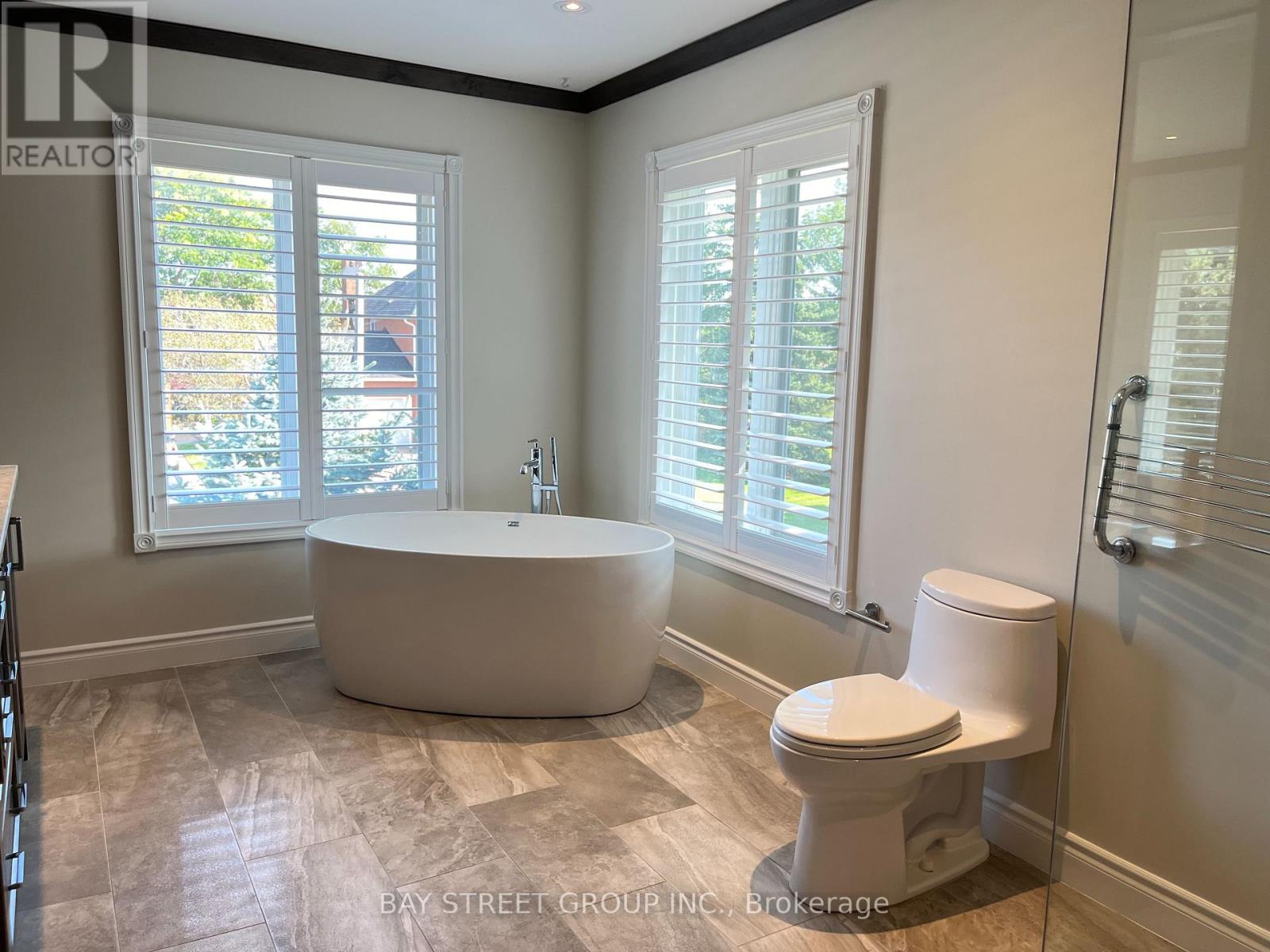 1035 Masters Green, Oakville, Ontario  L6M 2N8 - Photo 22 - W13245976