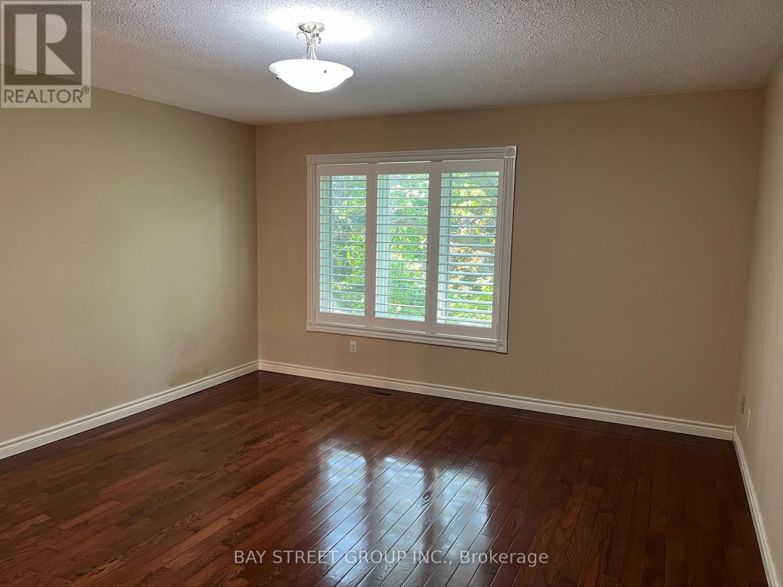 1035 Masters Green, Oakville, Ontario  L6M 2N8 - Photo 25 - W13245976