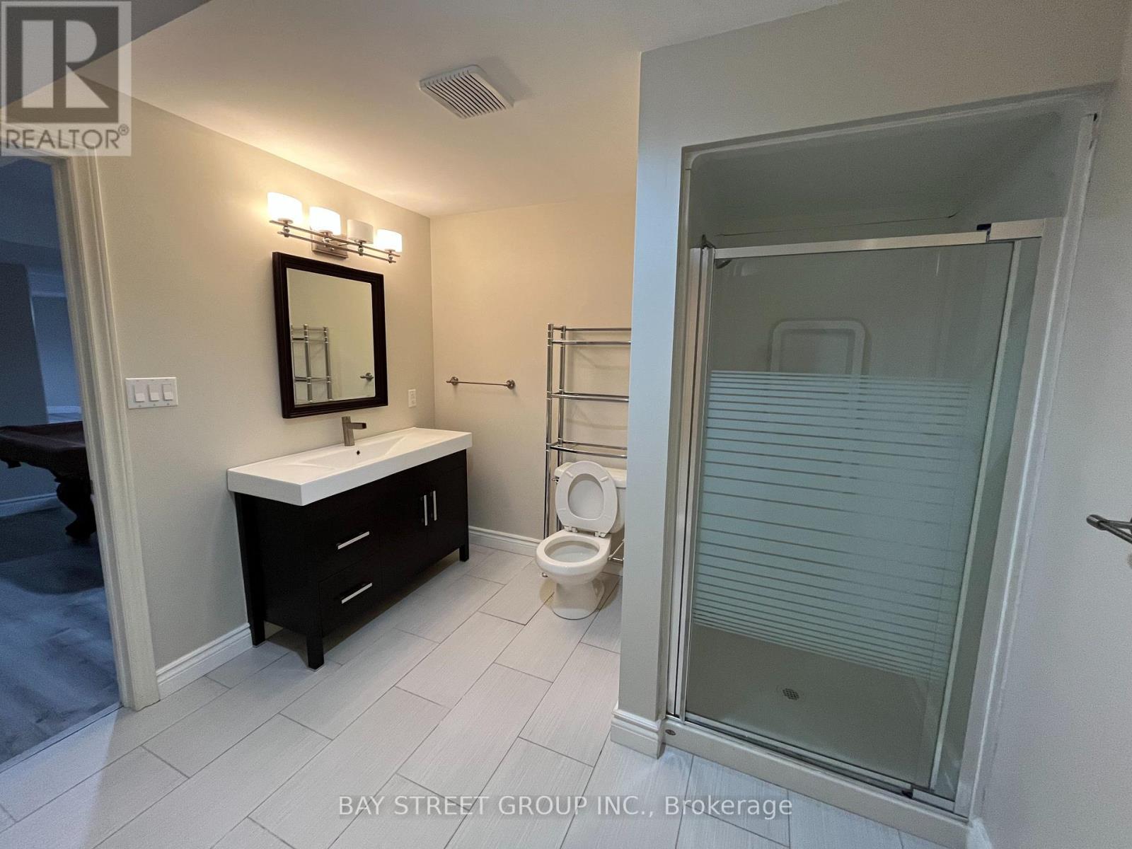 1035 Masters Green, Oakville, Ontario  L6M 2N8 - Photo 37 - W13245976