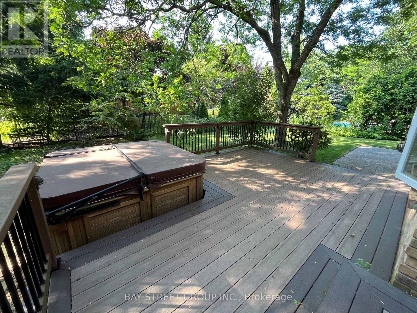 1035 Masters Green, Oakville, Ontario  L6M 2N8 - Photo 38 - W13245976