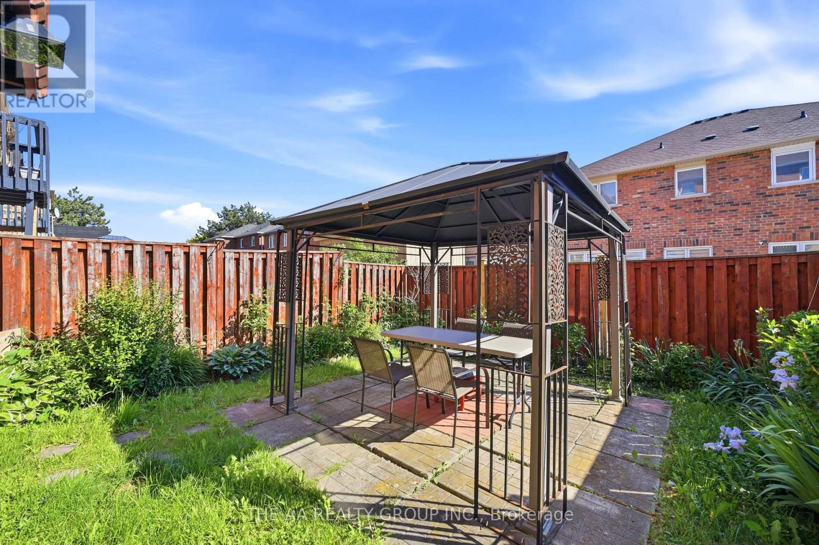 93 San Gabriele Place, Toronto, Ontario  M9L 3A5 - Photo 40 - W13246006