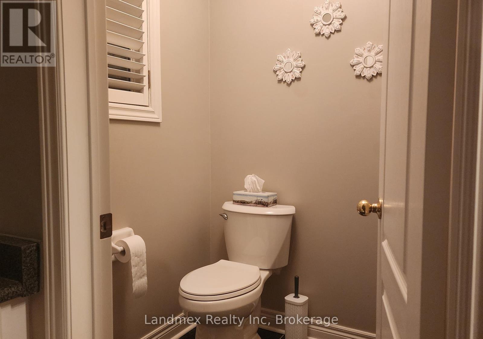5423 Planter's Wood Court, Mississauga, Ontario  L5M 5V6 - Photo 19 - W13246012