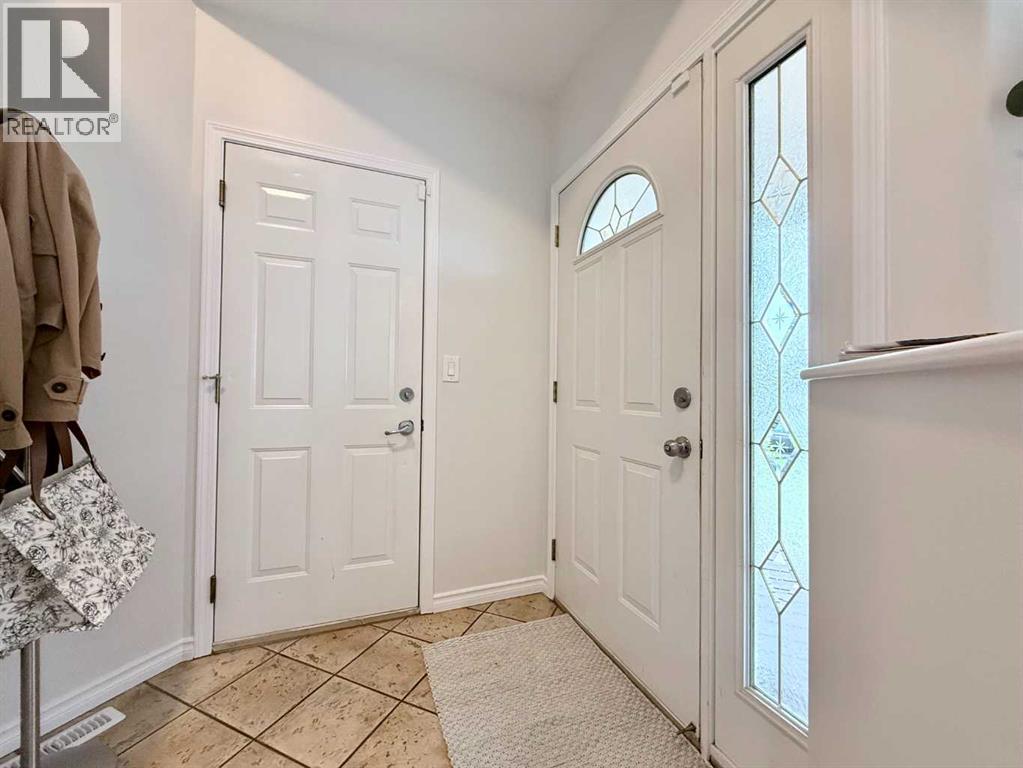 203 Pinnacle Way, Grande Prairie, Alberta  T8W 2S9 - Photo 2 - A2317266
