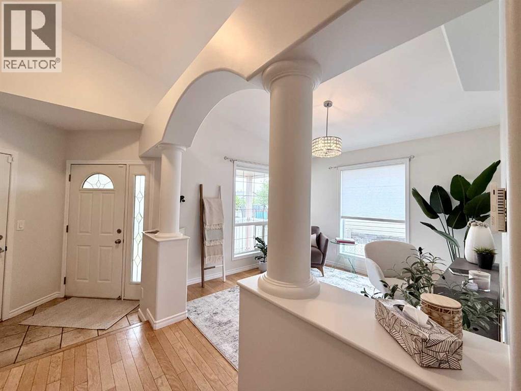 203 Pinnacle Way, Grande Prairie, Alberta  T8W 2S9 - Photo 3 - A2317266
