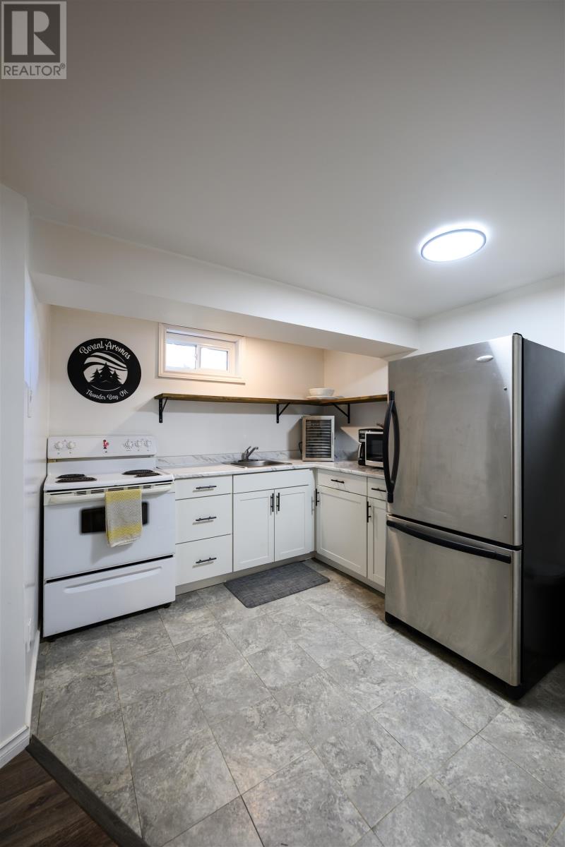 112 Walsh St West, Thunder Bay, Ontario  P7E 4W4 - Photo 27 - TB2601329