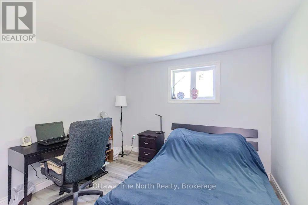 35 Tauvette Street, Ottawa, Ontario  K1B 3A1 - Photo 32 - X13246042