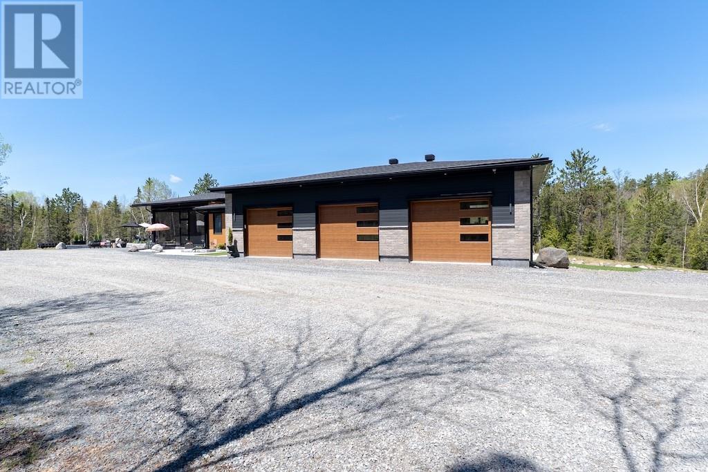 1750 Horseshoe Lake Road, Greater Sudbury, Ontario  P3E 4N1 - Photo 12 - 2127992