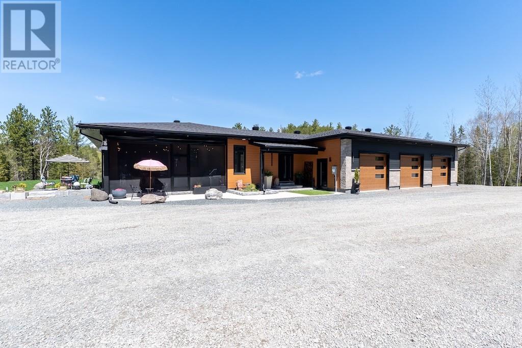 1750 Horseshoe Lake Road, Greater Sudbury, Ontario  P3E 4N1 - Photo 4 - 2127992
