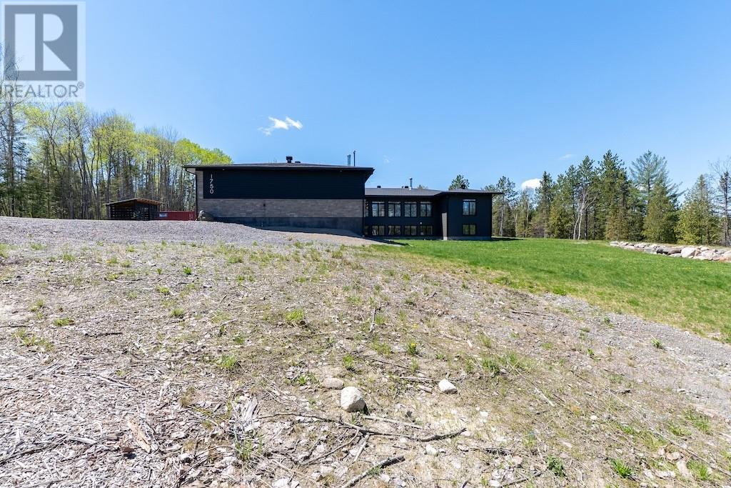 1750 Horseshoe Lake Road, Greater Sudbury, Ontario  P3E 4N1 - Photo 85 - 2127992