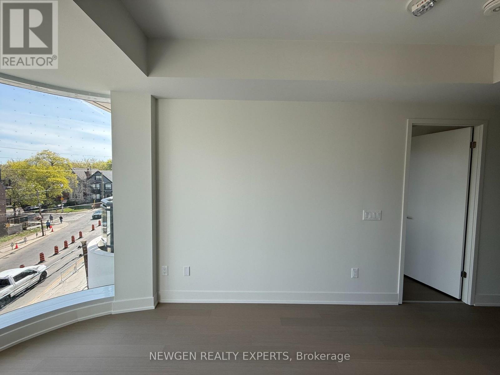 301 - 322 Dupont Street, Toronto, Ontario  M5R 0E3 - Photo 8 - C13246034