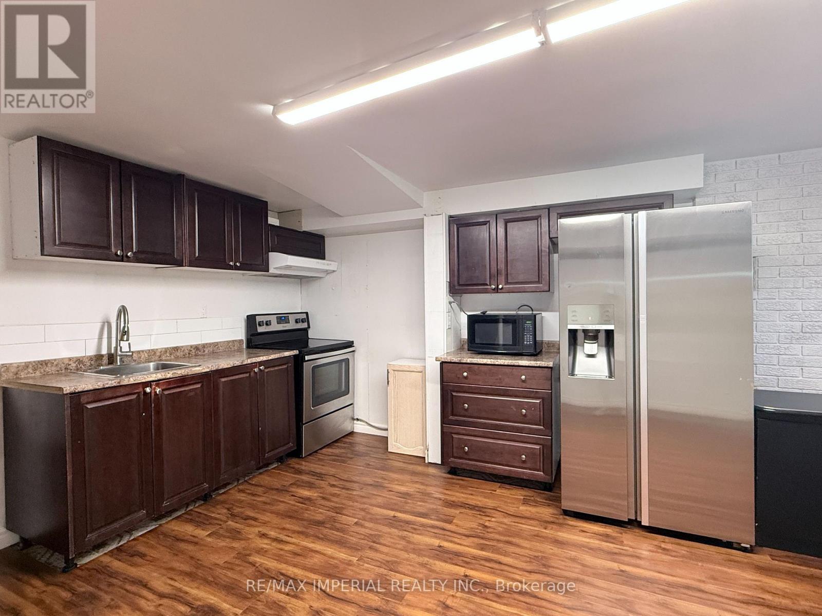 Bsmt #2 - 52 Yongehurst Road, Richmond Hill, Ontario  L4C 3T2 - Photo 3 - N13246038