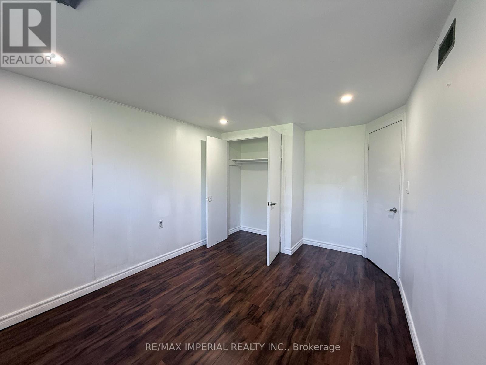 Bsmt #2 - 52 Yongehurst Road, Richmond Hill, Ontario  L4C 3T2 - Photo 5 - N13246038