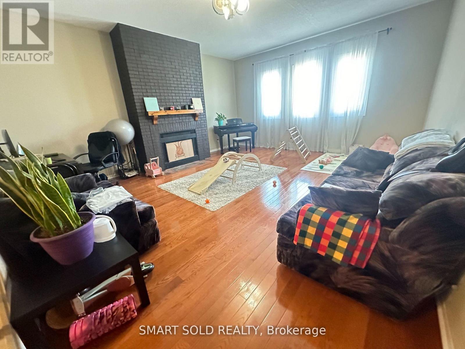 117 Westhampton Drive, Vaughan, Ontario  L4J 7J8 - Photo 7 - N13246044
