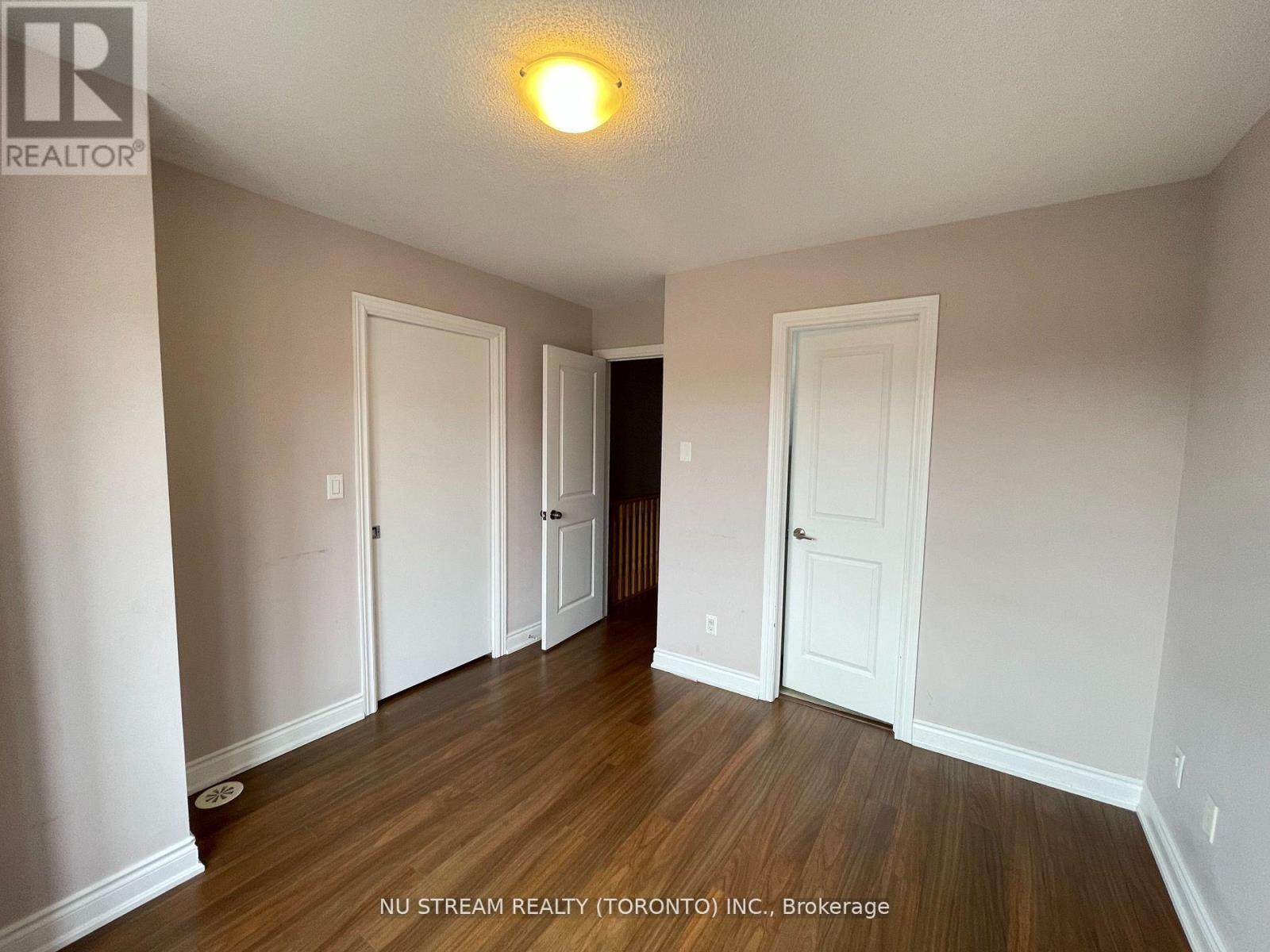 241 South Park Road, Markham, Ontario  L3T 0B6 - Photo 15 - N13246062