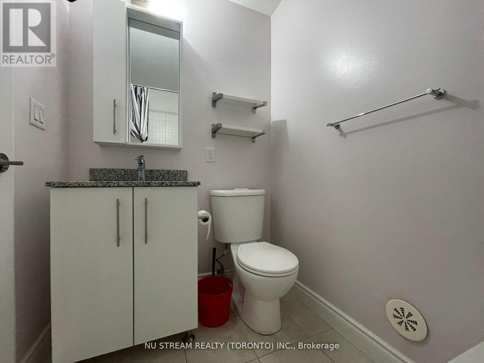 241 South Park Road, Markham, Ontario  L3T 0B6 - Photo 16 - N13246062