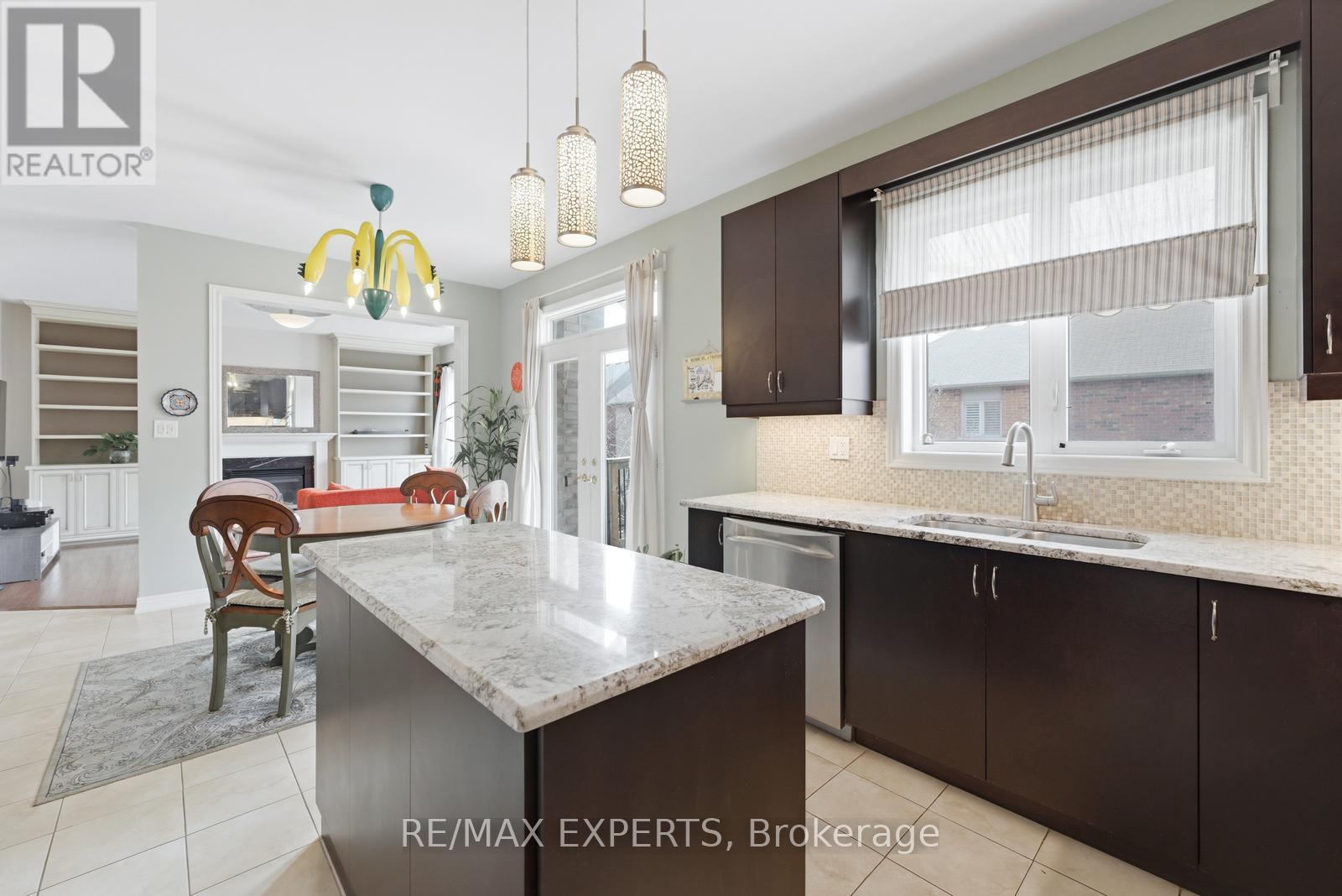847 Memorial Circle, Newmarket, Ontario  L3X 0B3 - Photo 14 - N13246082