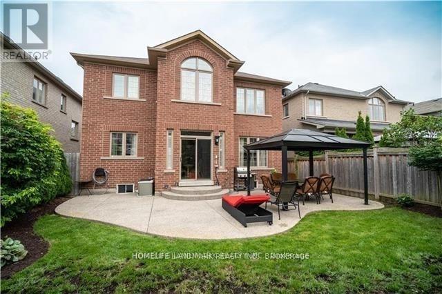 2245 Carm Drive, Oakville, Ontario  L6M 0H8 - Photo 14 - W13246032