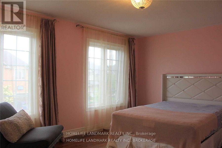 2245 Carm Drive, Oakville, Ontario  L6M 0H8 - Photo 6 - W13246032