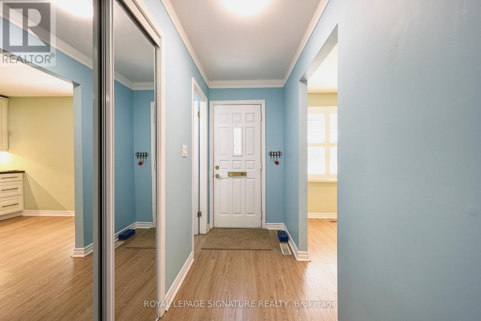 53 - 3665 Flamewood Drive, Mississauga, Ontario  L4Y 3P5 - Photo 11 - W13246060