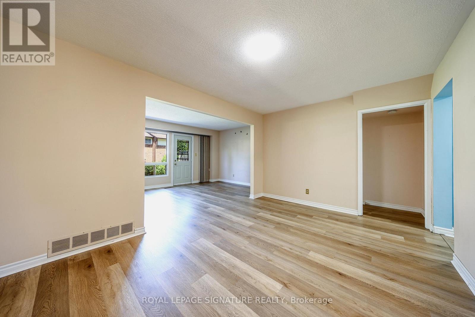 53 - 3665 Flamewood Drive, Mississauga, Ontario  L4Y 3P5 - Photo 16 - W13246060