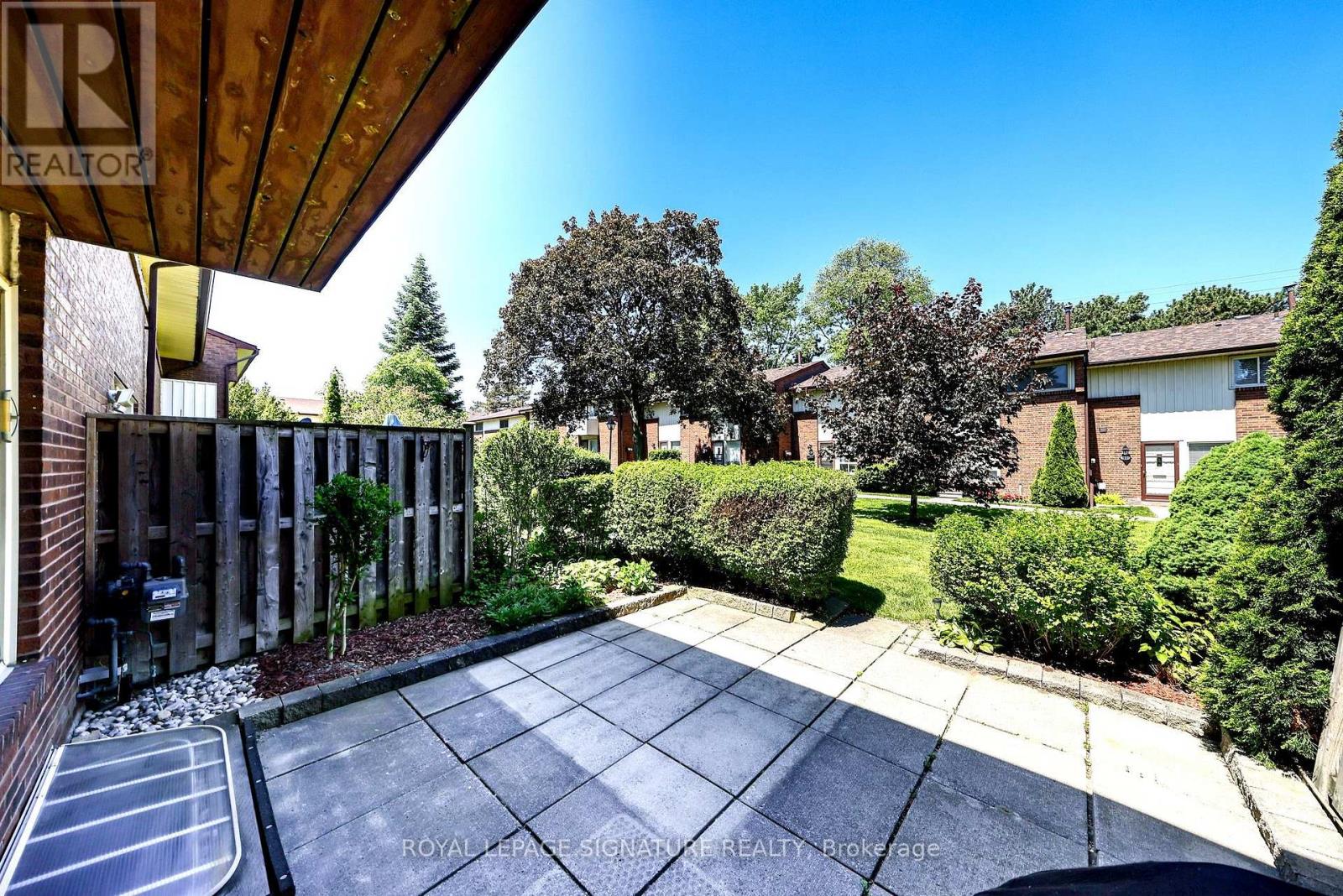 53 - 3665 Flamewood Drive, Mississauga, Ontario  L4Y 3P5 - Photo 4 - W13246060