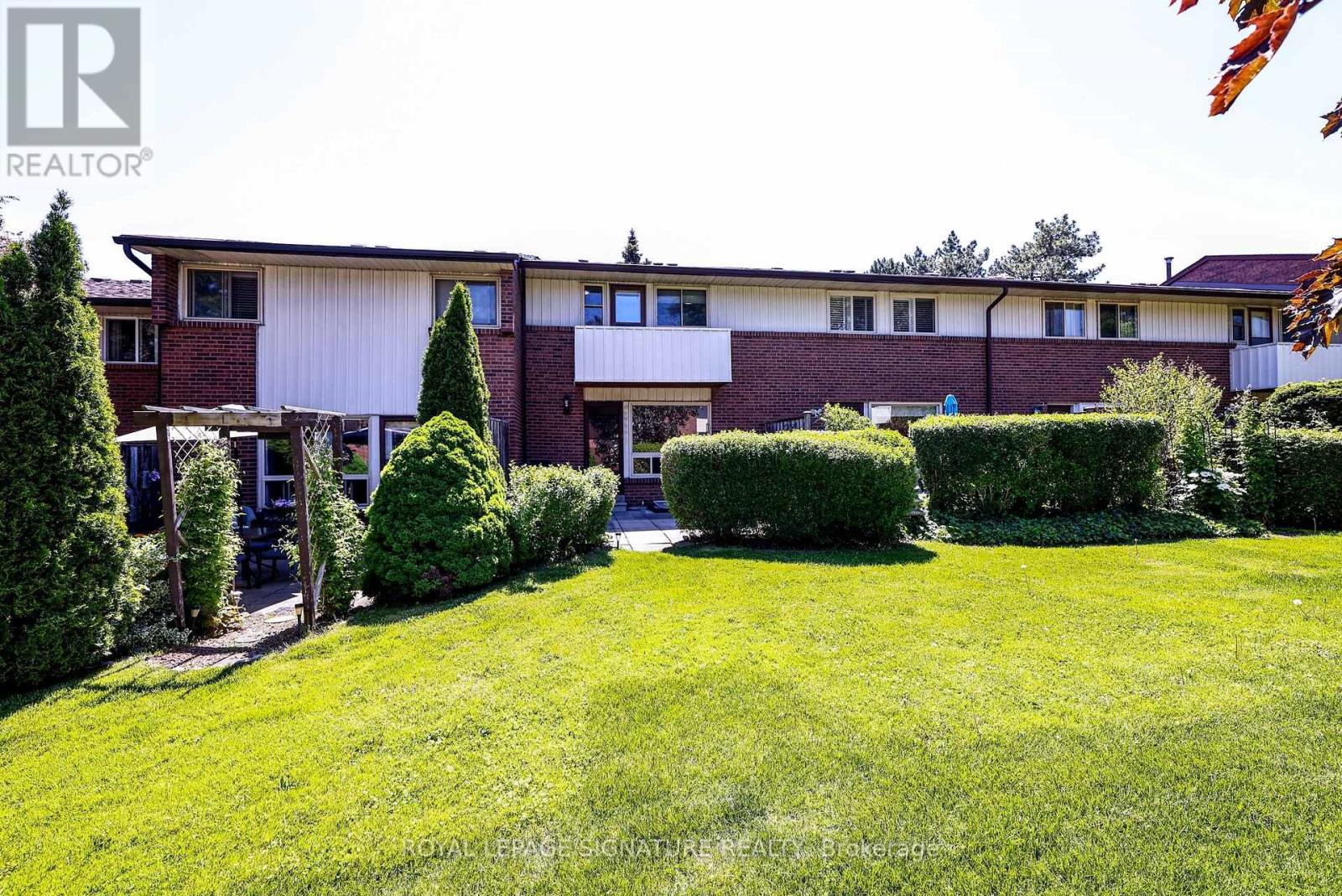 53 - 3665 Flamewood Drive, Mississauga, Ontario  L4Y 3P5 - Photo 7 - W13246060