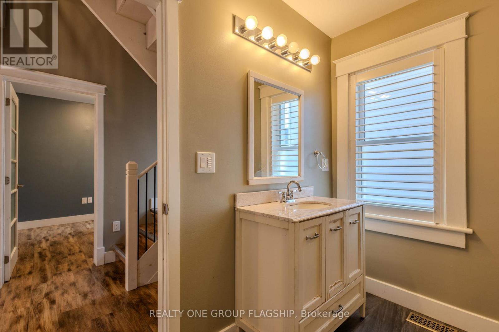 4774 Third Avenue, Niagara Falls, Ontario  L2E 4L6 - Photo 11 - X13246072